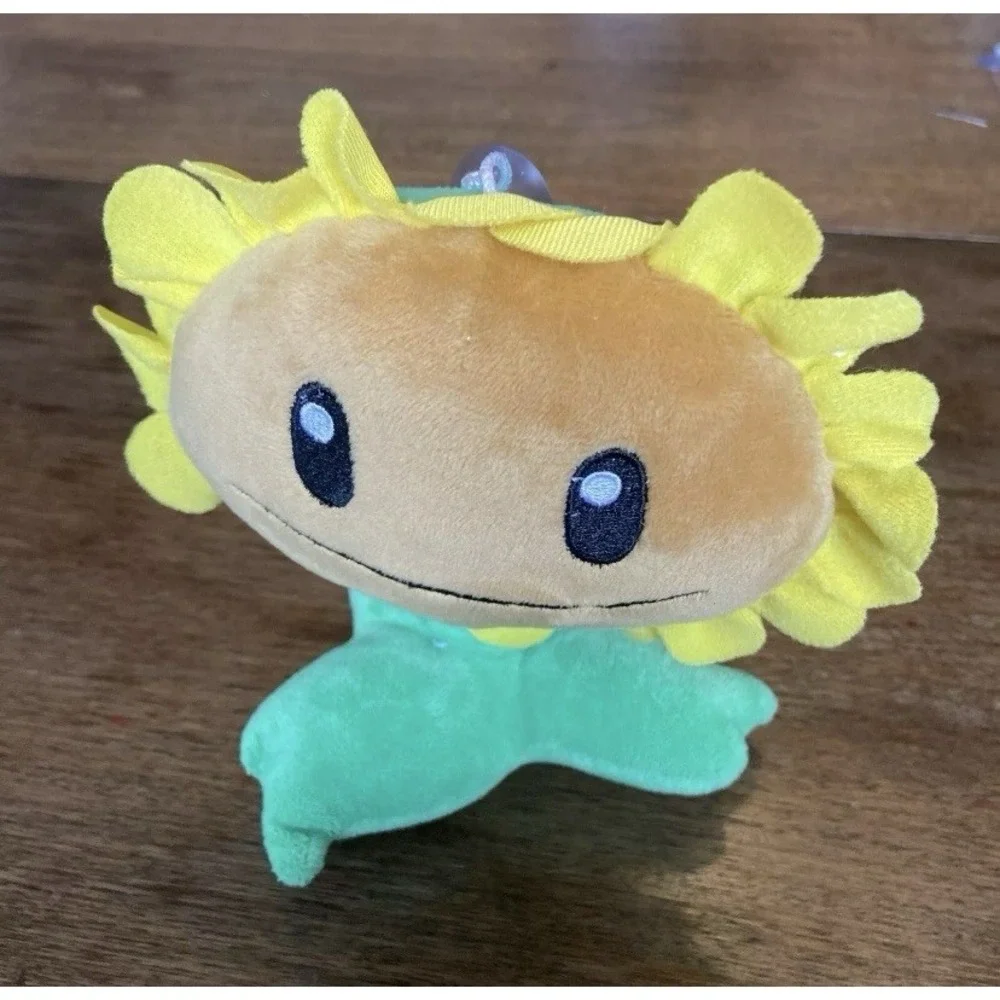 Plants VS Zombies‎ PVZ Plush / Suction Cup Lot Of 10